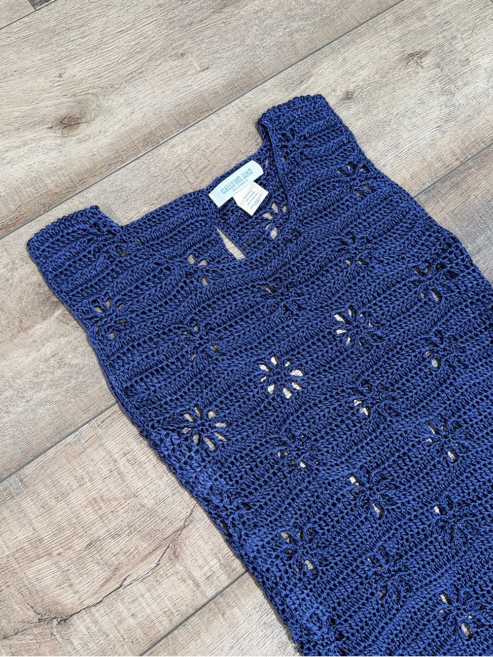 Calle Del Mar floral crochet mini dress in navy - Picture 4 of 6
